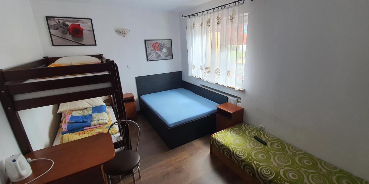 Pokoje Goscinne Pryzmat Władysławowo Esterno foto