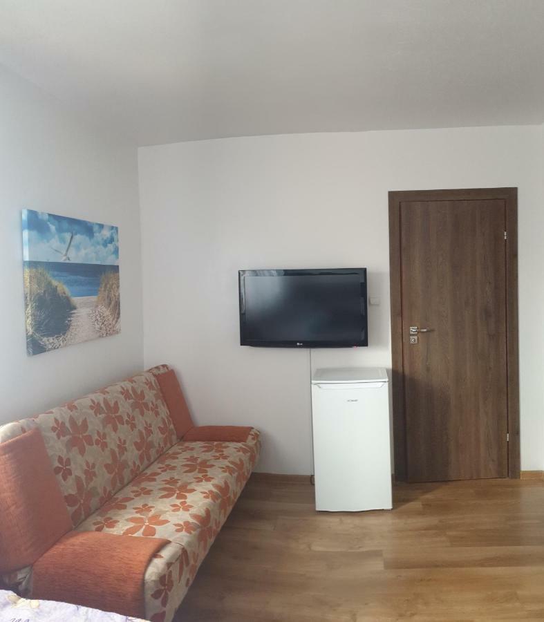 Pokoje Goscinne Pryzmat Władysławowo Esterno foto